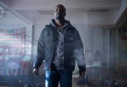 卢克 凯奇在线观看,在线观影指南，解锁超级英雄的黑暗力量